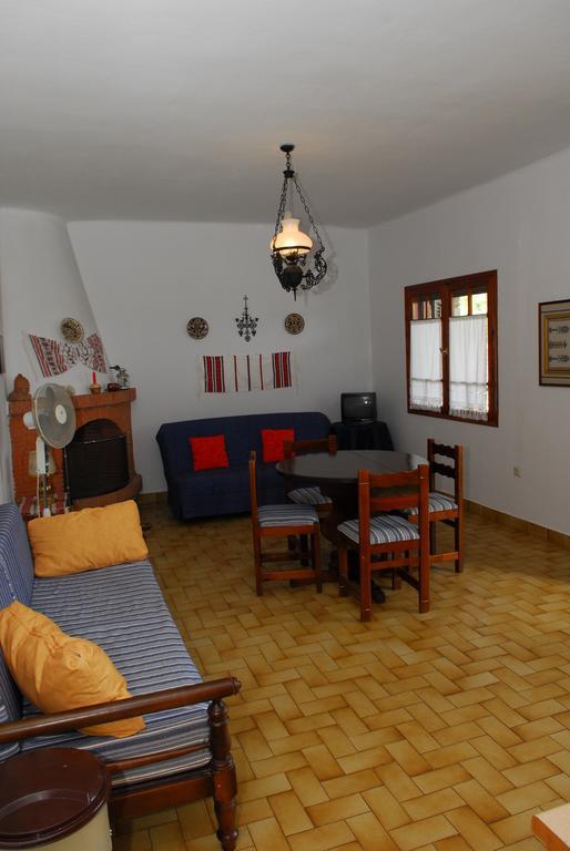 Elia Apartments Sithonia Bagian luar foto